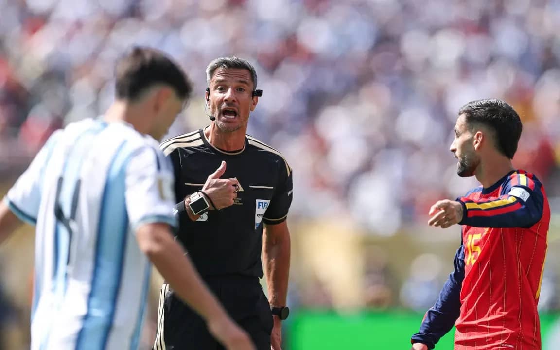Final da Copa do Mundo 2026: Enzo Fernández expulso e gol da Espanha anulado geram polêmica — foto 2