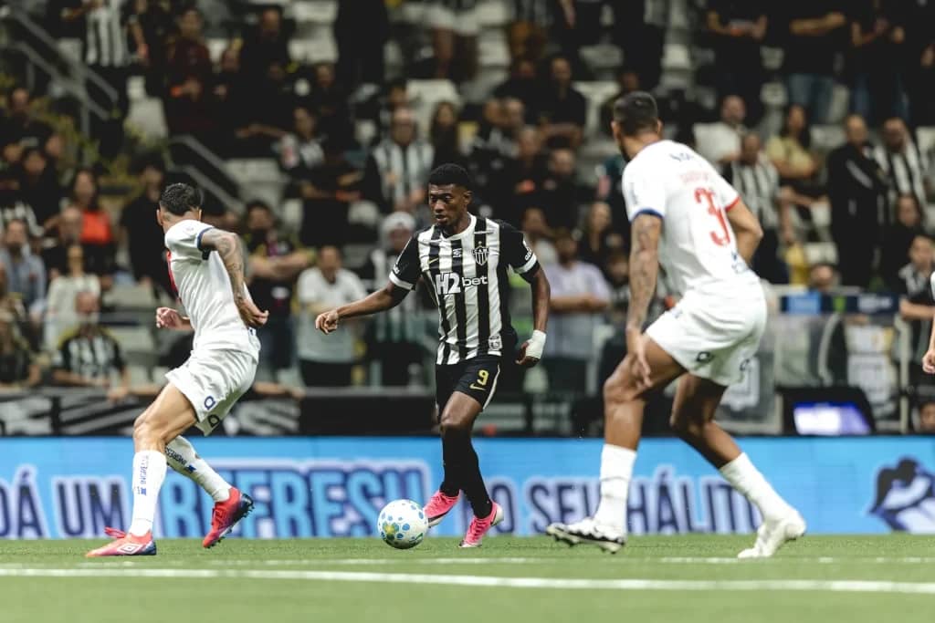 Atlético-MG e Bahia se enfrentam pela 19ª rodada do Brasileirão — foto 8