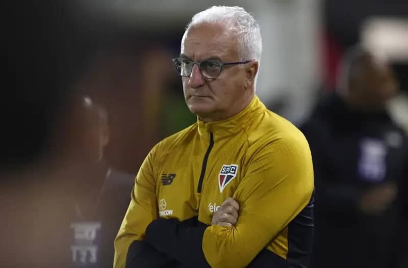 São Paulo e Athletico-PR se enfrentam em emocionante duelo pelo Campeonato Brasileiro — foto 15