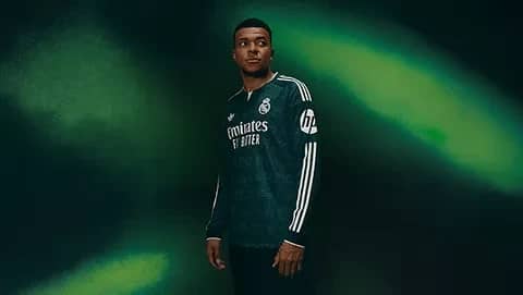 Real Madrid revela nova segunda camisa para a temporada 2026/27 — foto 3