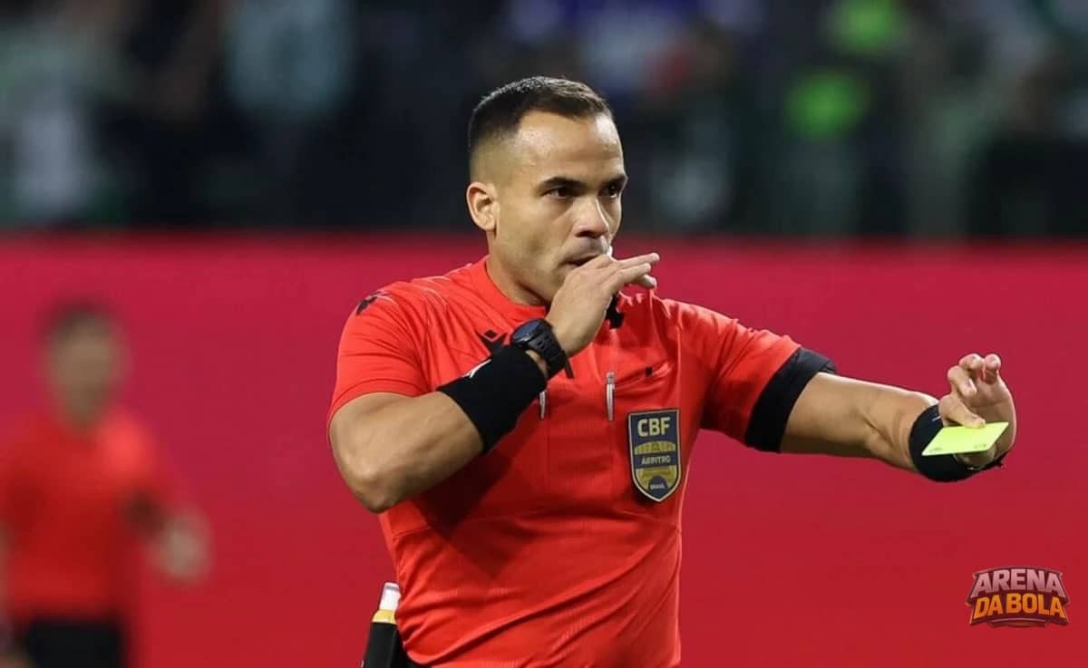 Corinthians solicita gravação do áudio do árbitro após reclamação de jogador contra o Internacional