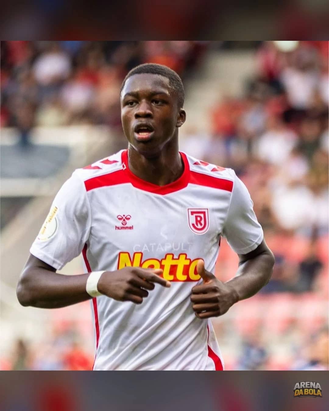 Mansour Ouro-Tagba acerta transferência para o VfL Bochum