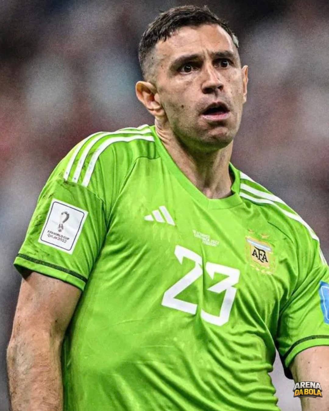 Juventus e Dibu Martínez mantêm conversas sem avanço após ligação