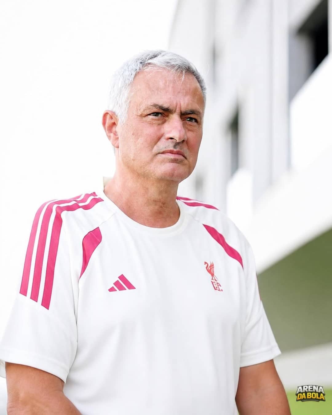 Mourinho minimiza ida de Rodri ao Barcelona e explica hesitação