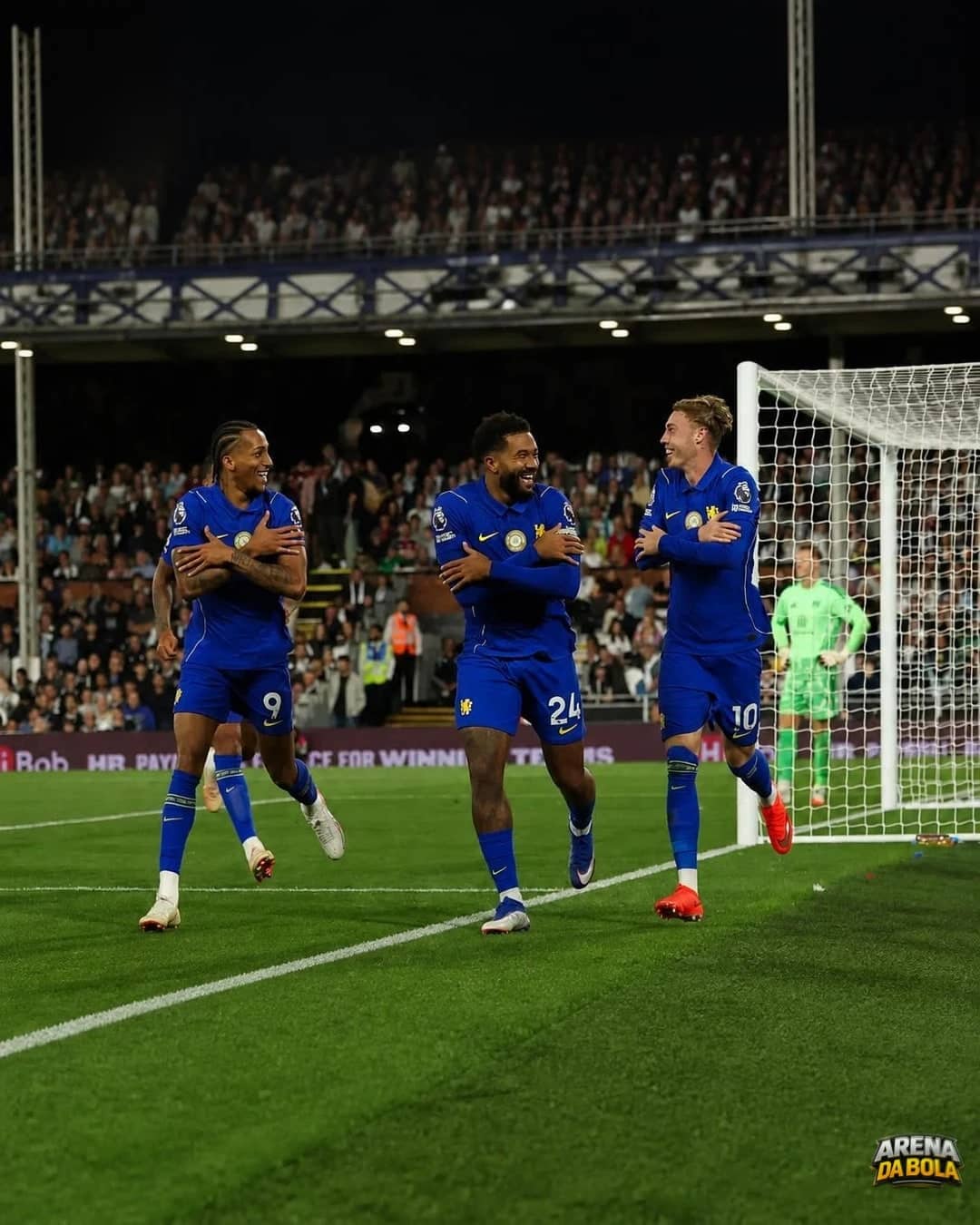 Cole Palmer brilha, e Chelsea vence Fulham na estreia da Premier League