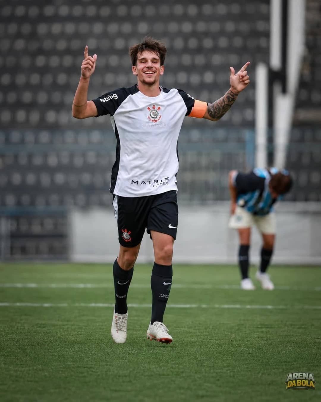 Corinthians inicia tratativas para renovar contrato do destaque do Sub-17