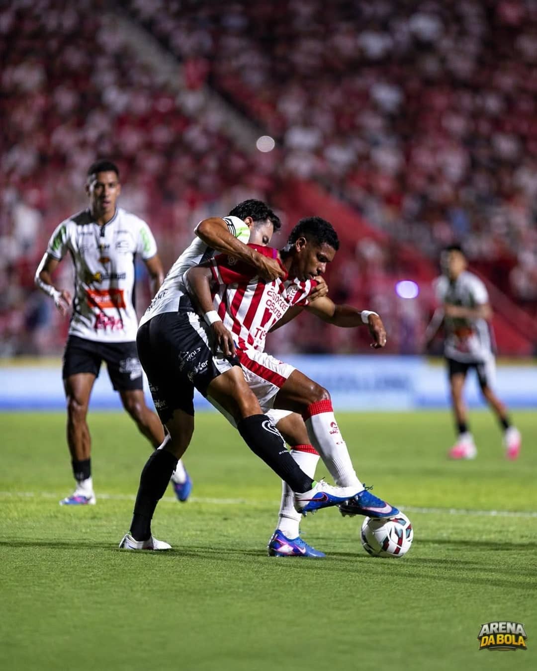 Náutico vira sobre o Athletic e se afasta do Z4 na Série