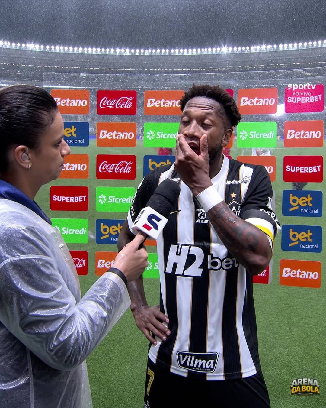 Fred celebra primeiro gol pelo Atlético em clássico contra o rival