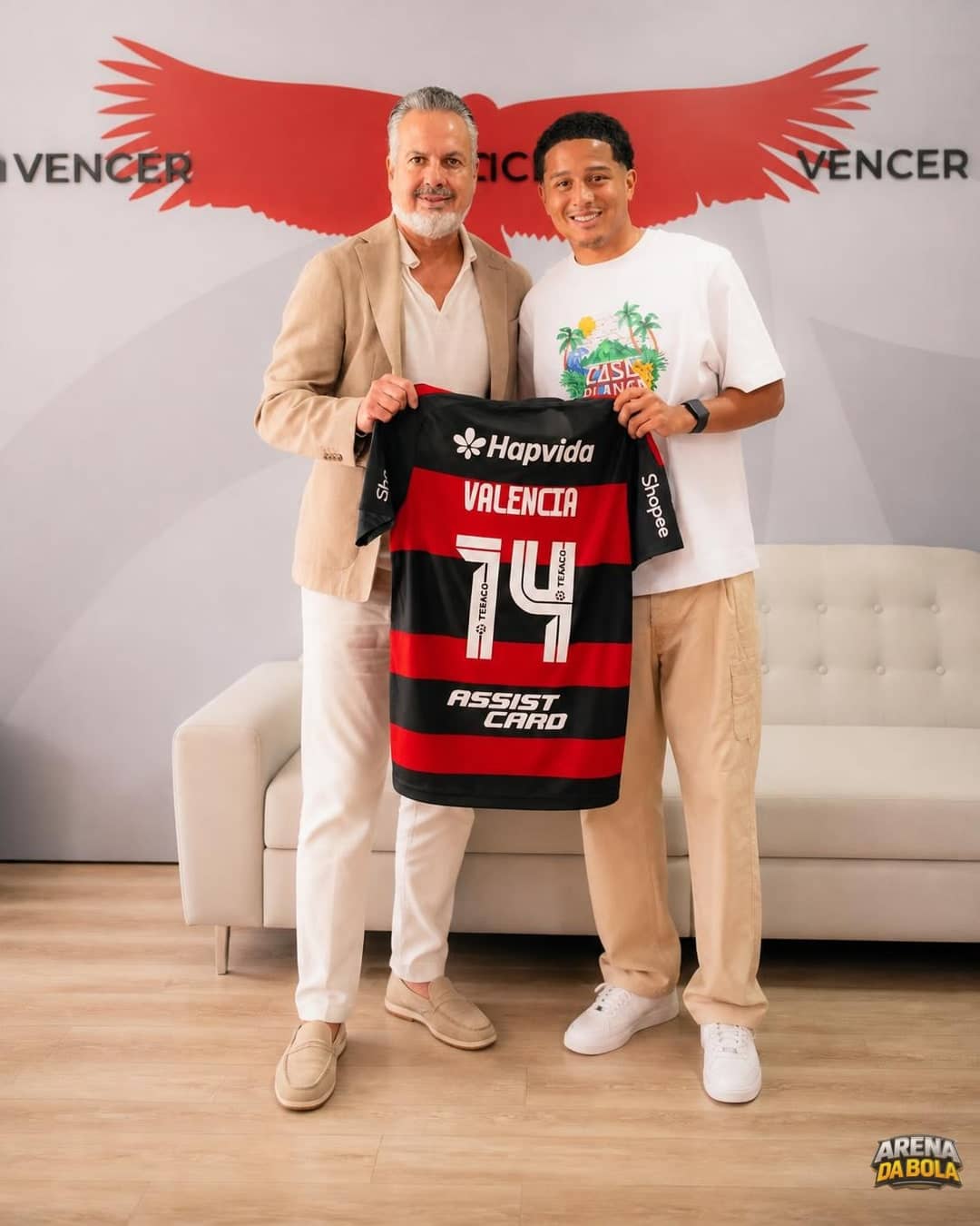 Flamengo regulariza Anthony Valencia e Joaquín Freitas no BID
