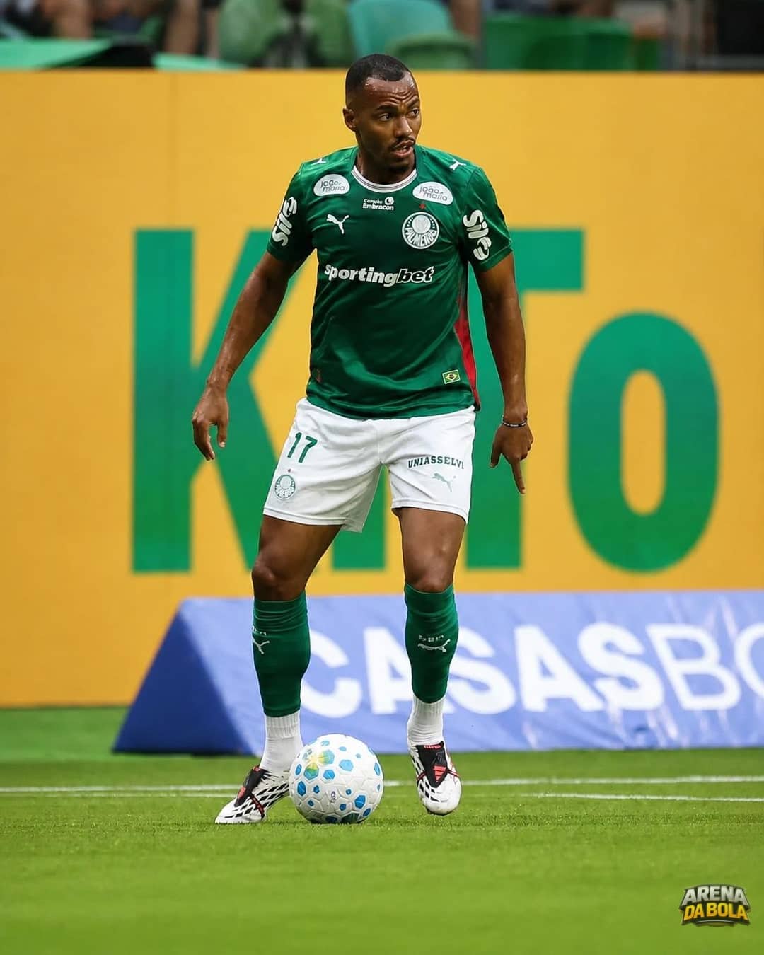 Marlon Freitas sofre protestos da torcida do Botafogo no Nilton Santos | Brasileirão 2026