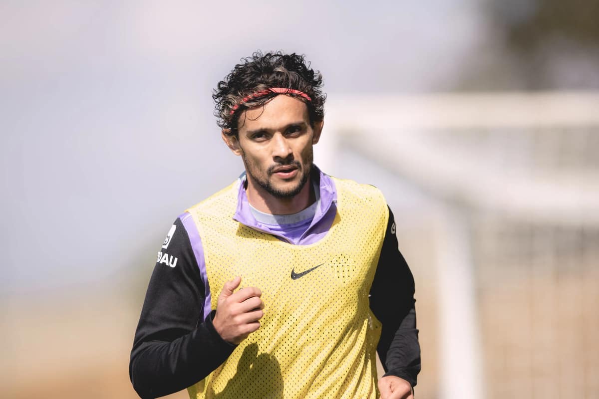 Gustavo Scarpa é liberado do DM e reforça o Atlético-MG contra o Bahia