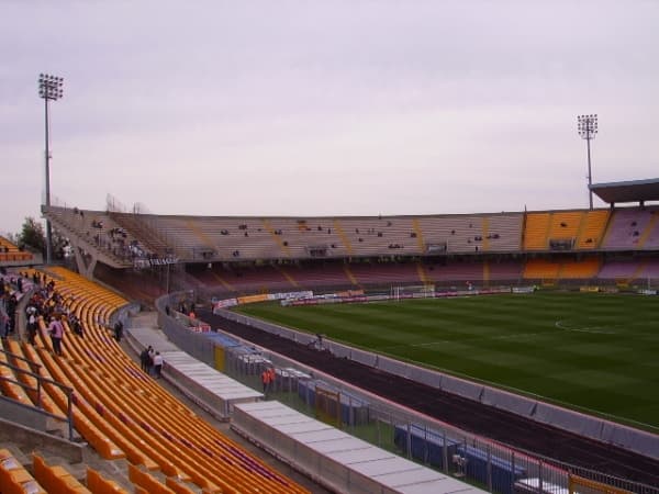 Stadio Via del Mare — Lecce
