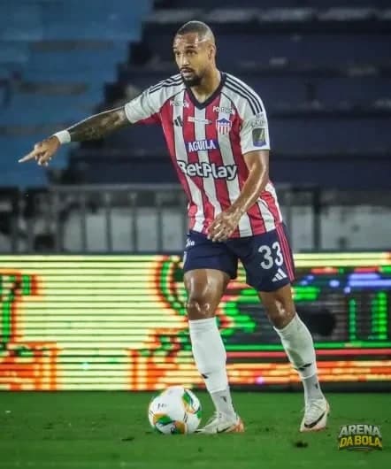 Botafogo fecha contratações de goleiro Warleson e zagueiro Lucas Monzón para o segundo semestre — foto 2