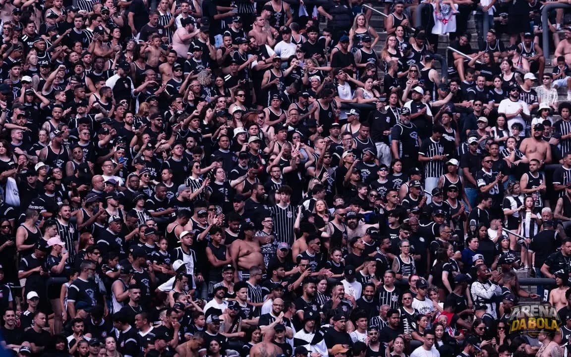 Corinthians inicia retirada das cadeiras do setor Sul da Neo Química Arena — foto 2