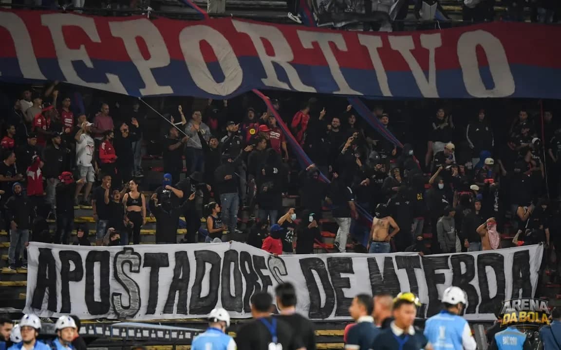 Independiente Medellín jogará sem torcida contra o Vasco na Sul-Americana; entenda a punição — foto 2