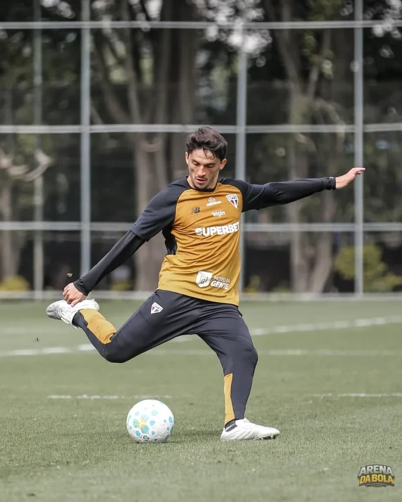 São Paulo realiza treino intenso nesta terça-feira; confira as fotos — foto 3