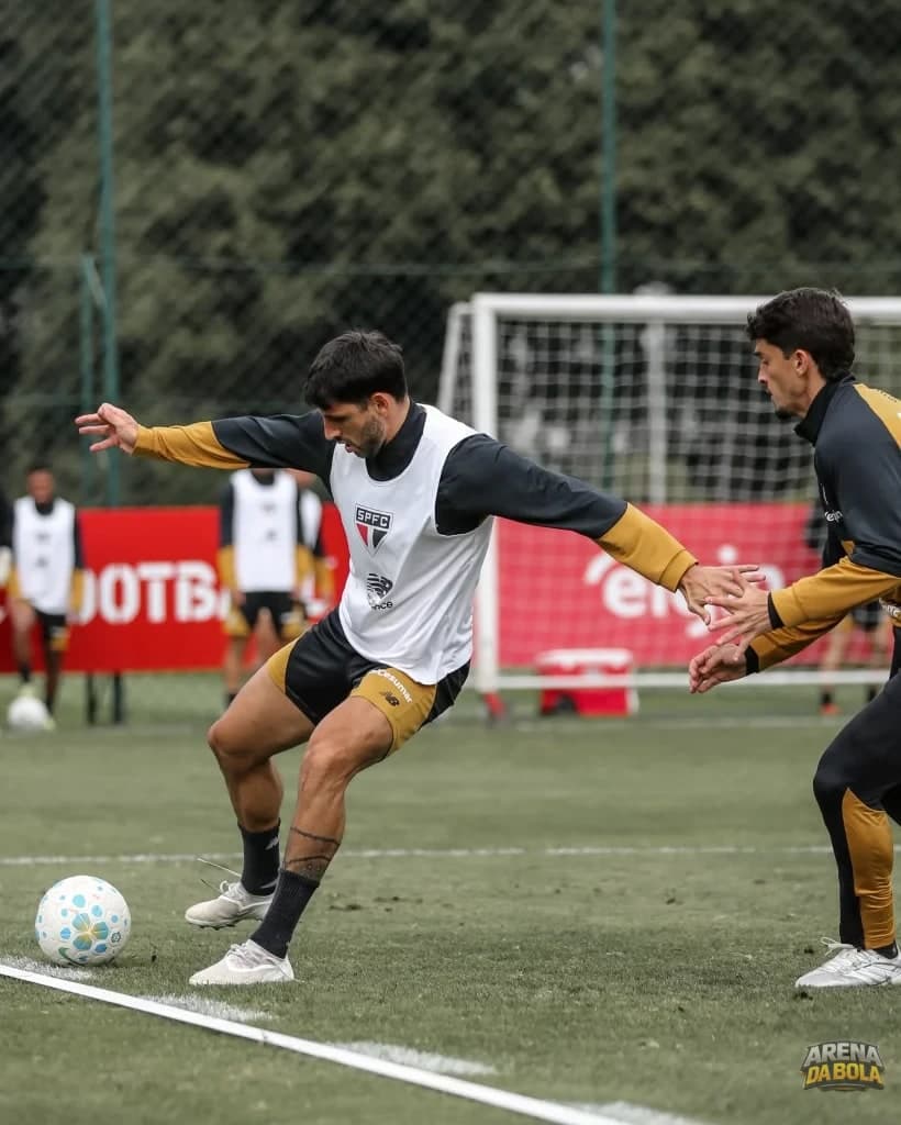 São Paulo realiza treino intenso nesta terça-feira; confira as fotos — foto 4