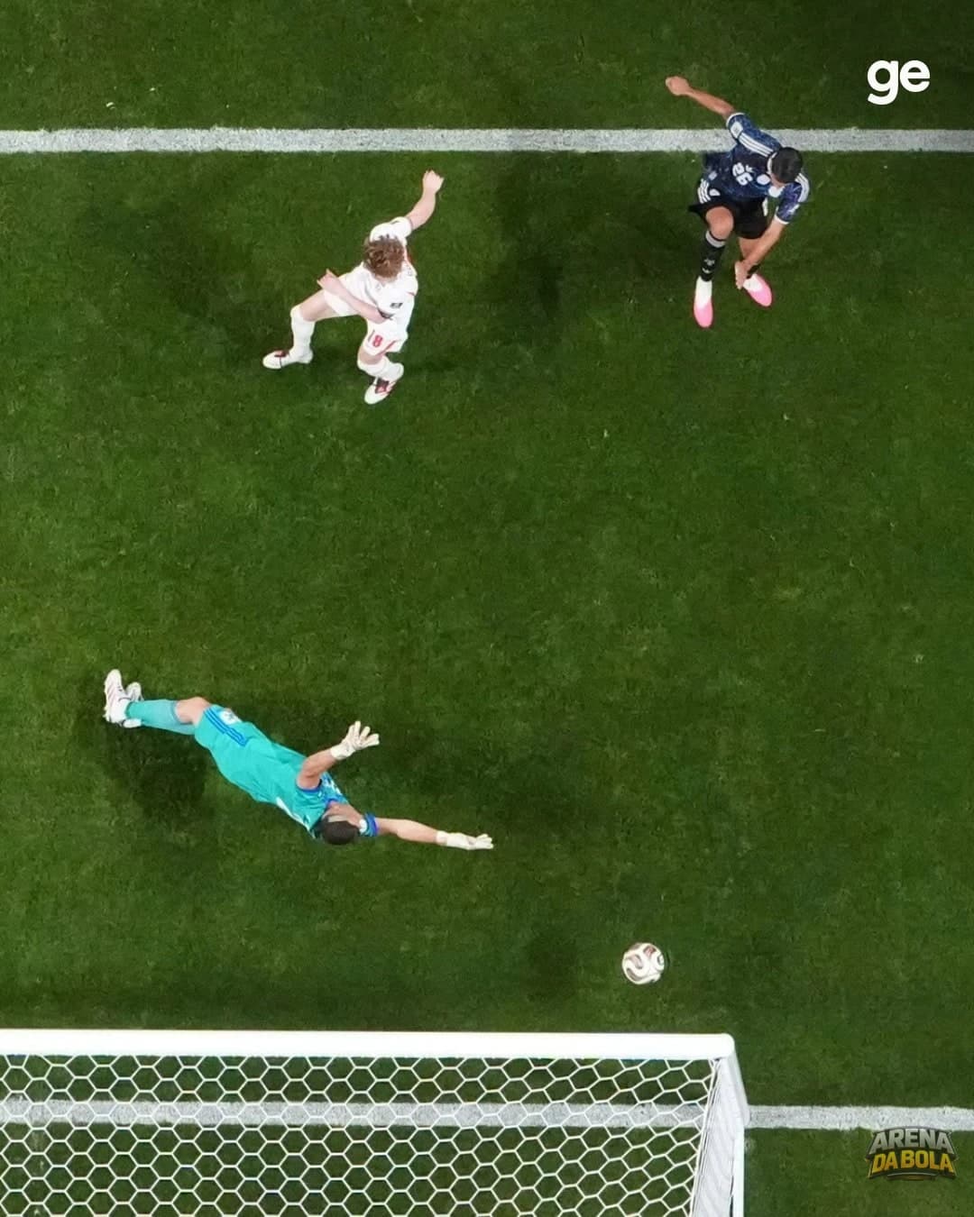 Inglaterra abre o placar com gol de Anthony Gordon — foto 2