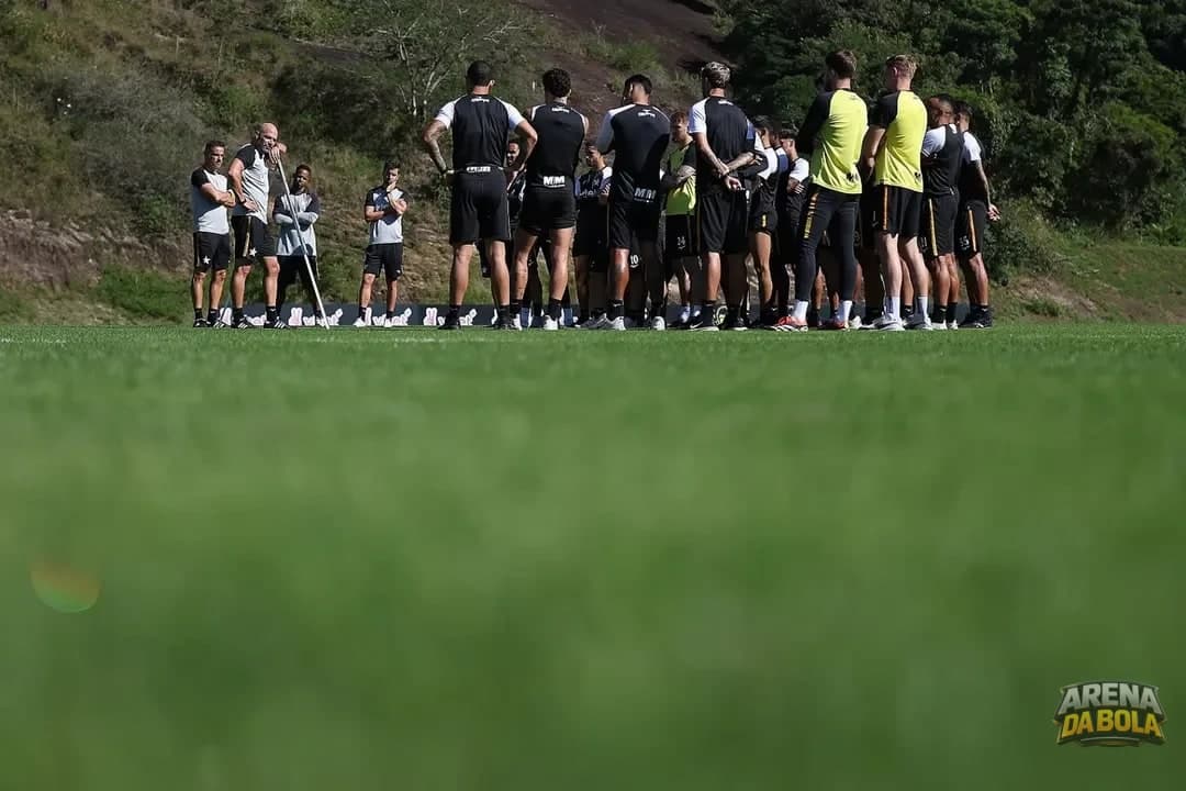 Botafogo regulariza reforços e se prepara para estreia no Campeonato Brasileiro — foto 2