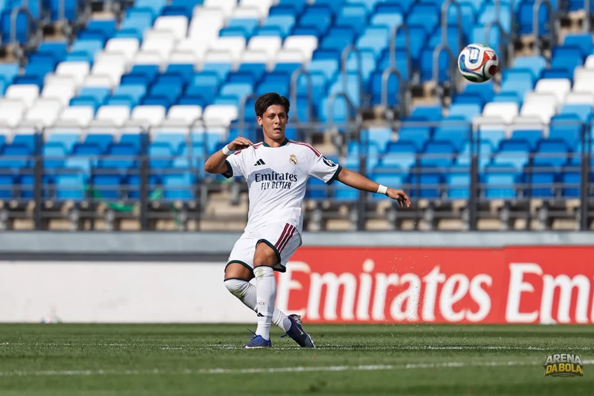 Arda Güler impressiona Mourinho e se destaca no Real Madrid antes do início da temporada 2026/27 — foto 4