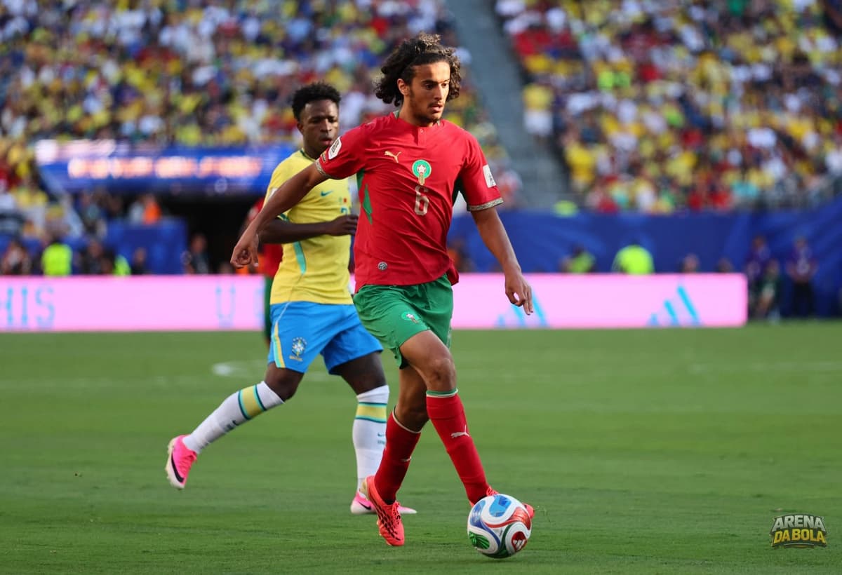 Manchester City mira Ayyoub Bouaddi como substituto de Rodri por R$ 583 milhões — foto 2