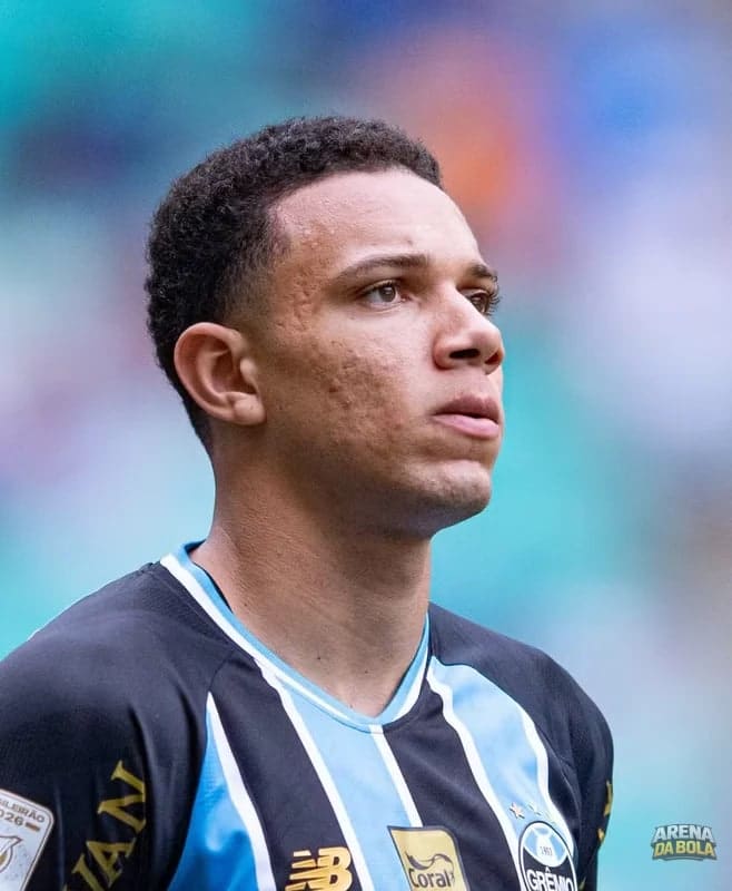 Viery se despede do Grêmio após transferência para a Fiorentina