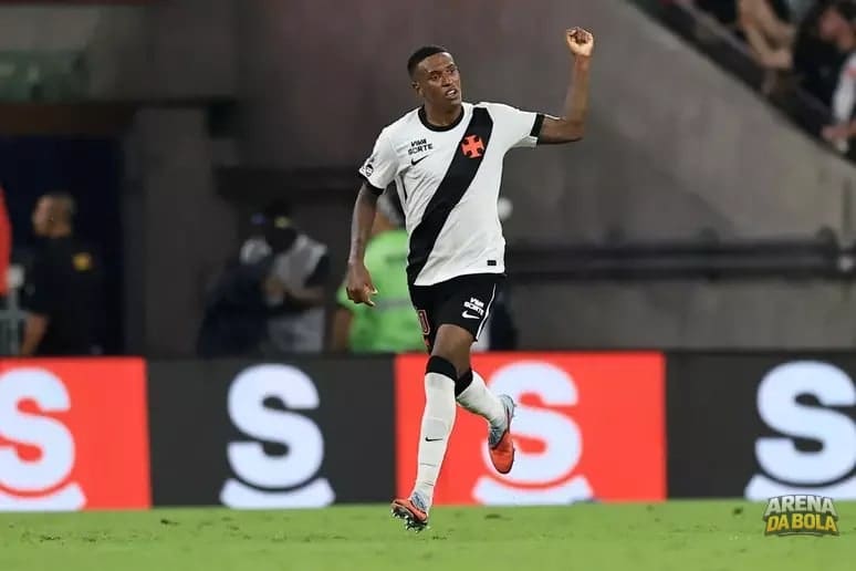 Vasco garante zagueiro Robert Renan até 2026 com opção de compra