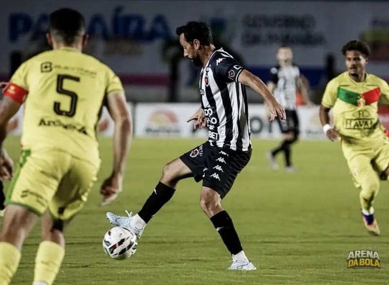Brusque é surpreendido pelo Botafogo-PB e perde chance de liderar a Série