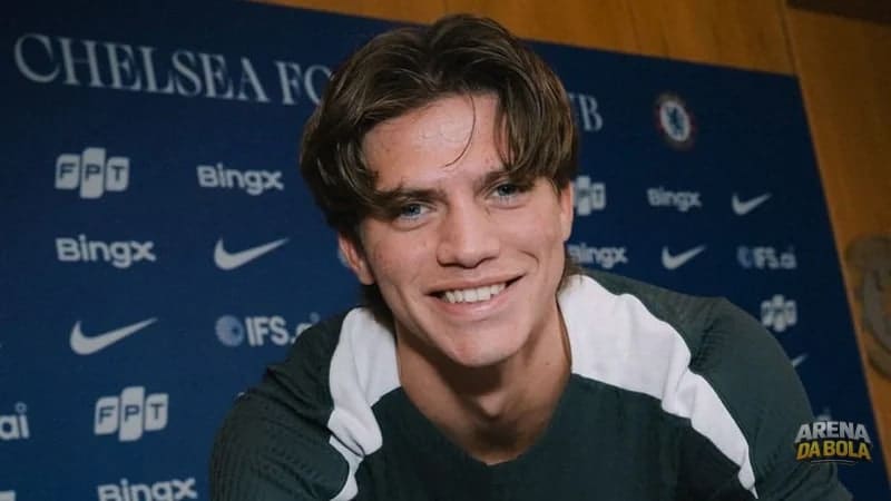 Chelsea anuncia contratação do defensor Marco Palestra por mais de R$ 300 milhões