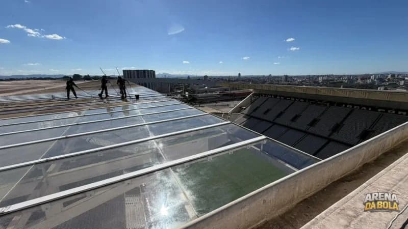 Corinthians inicia limpeza da Neo Química Arena com prazo de 90 dias