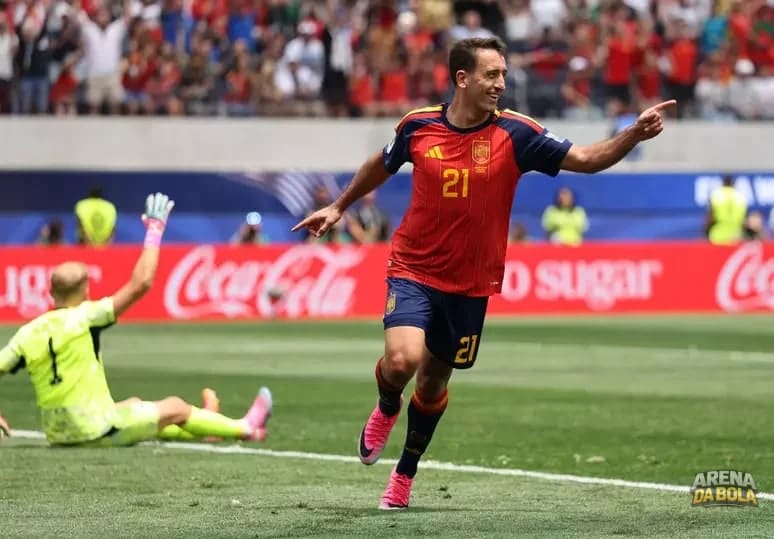 Mikel Oyarzábal brilha e empata com Vini