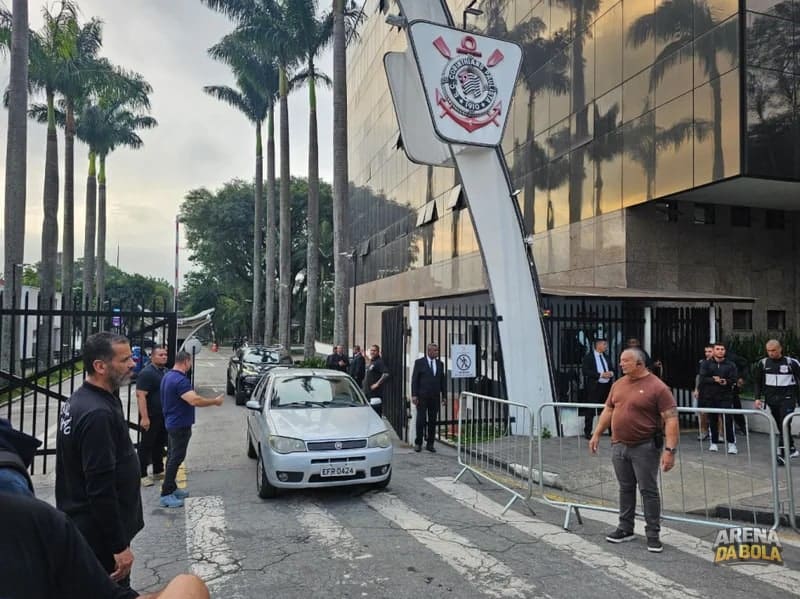 Corinthians tem o menor patrimônio líquido da Série A do Brasileirão