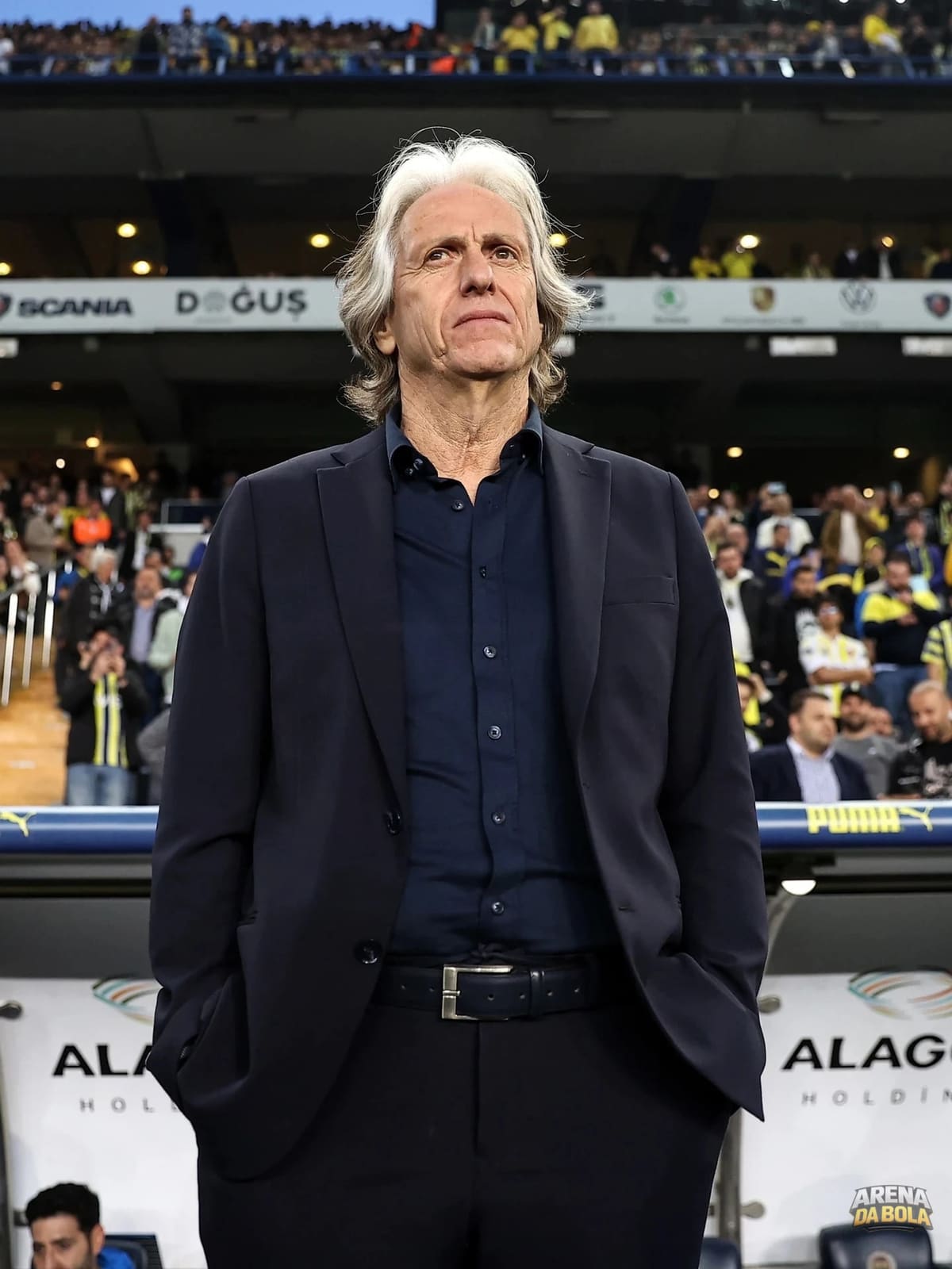Federação Portuguesa de Futebol acelera negociações com Jorge Jesus após saída de Roberto Martínez