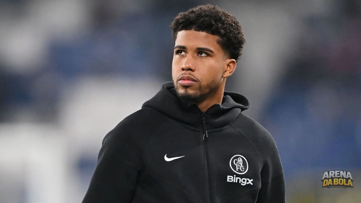 Manchester United avança na contratação de Andrey Santos por R$ 345 milhões