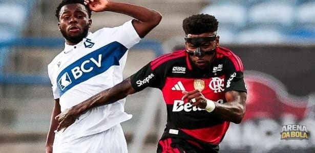 Emerson Royal comenta proposta do Aston Villa e foca no Flamengo