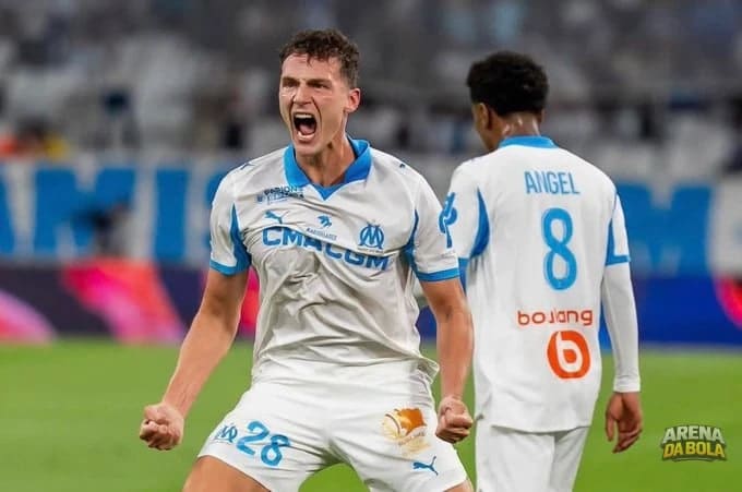 Mercado do Internacional: Pavard disponível e Lucumí fora de negociações