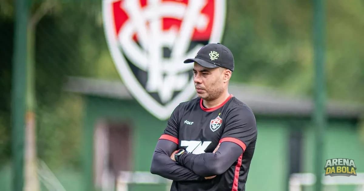 Vitória e Vasco se enfrentam no Barradão em busca de objetivos distintos no Brasileirão