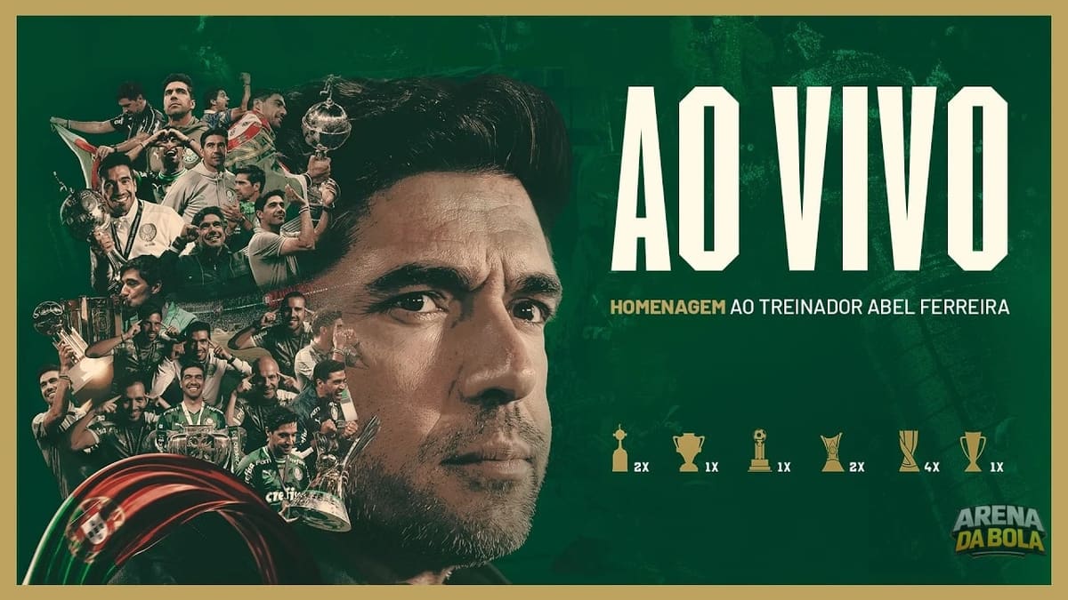 Abel Ferreira recebe homenagem como o técnico mais vitorioso da história do Palmeiras