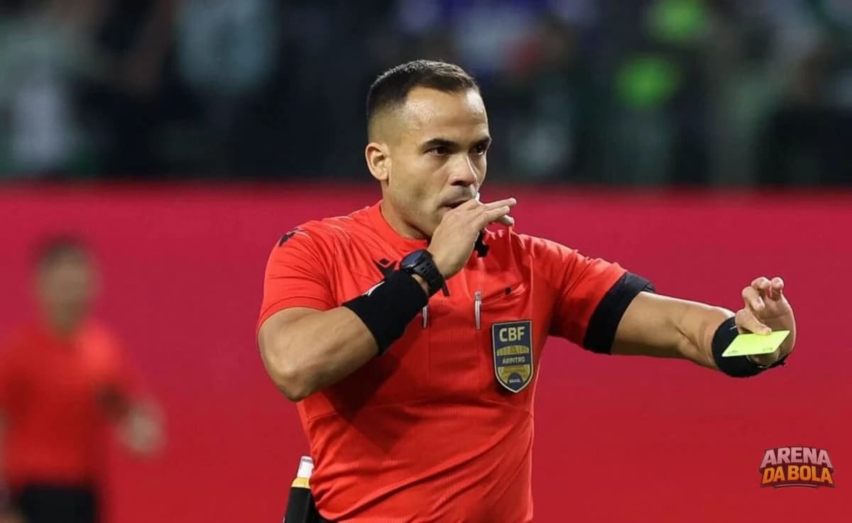 Corinthians solicita gravação do áudio do árbitro após reclamação de jogador contra o Internacional