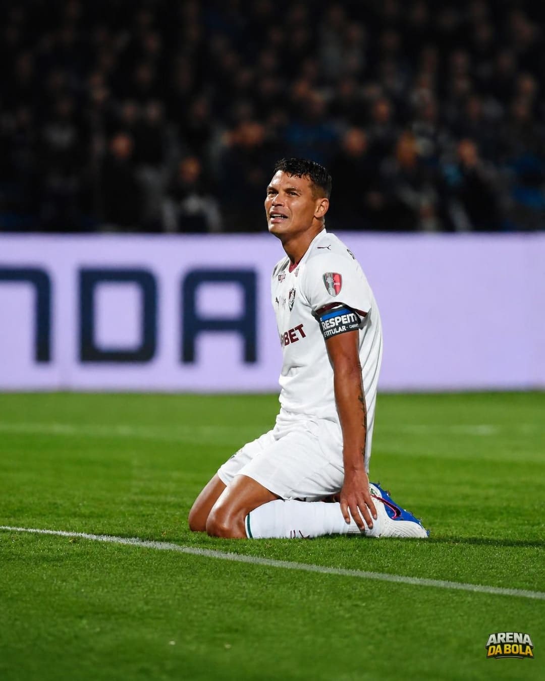 Fluminense avança na Libertadores, e Thiago Silva contesta pênalti