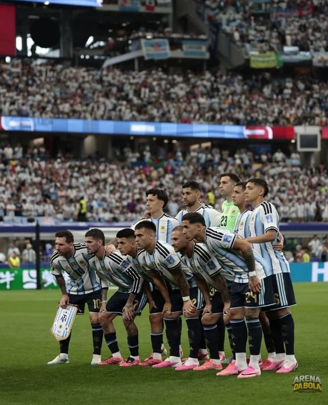 Argentina deve poupar estrelas contra a Jordânia após classificação da Copa 2026