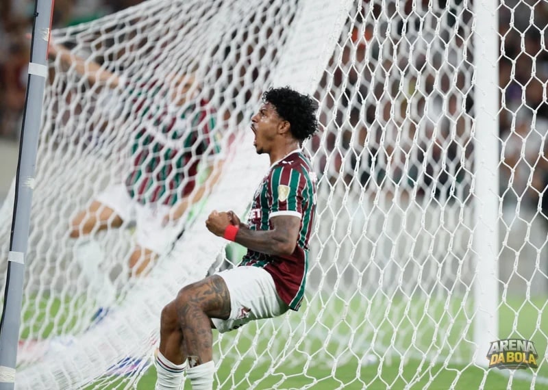 John Kennedy pode se tornar um dos maiores artilheiros do Fluminense na Libertadores