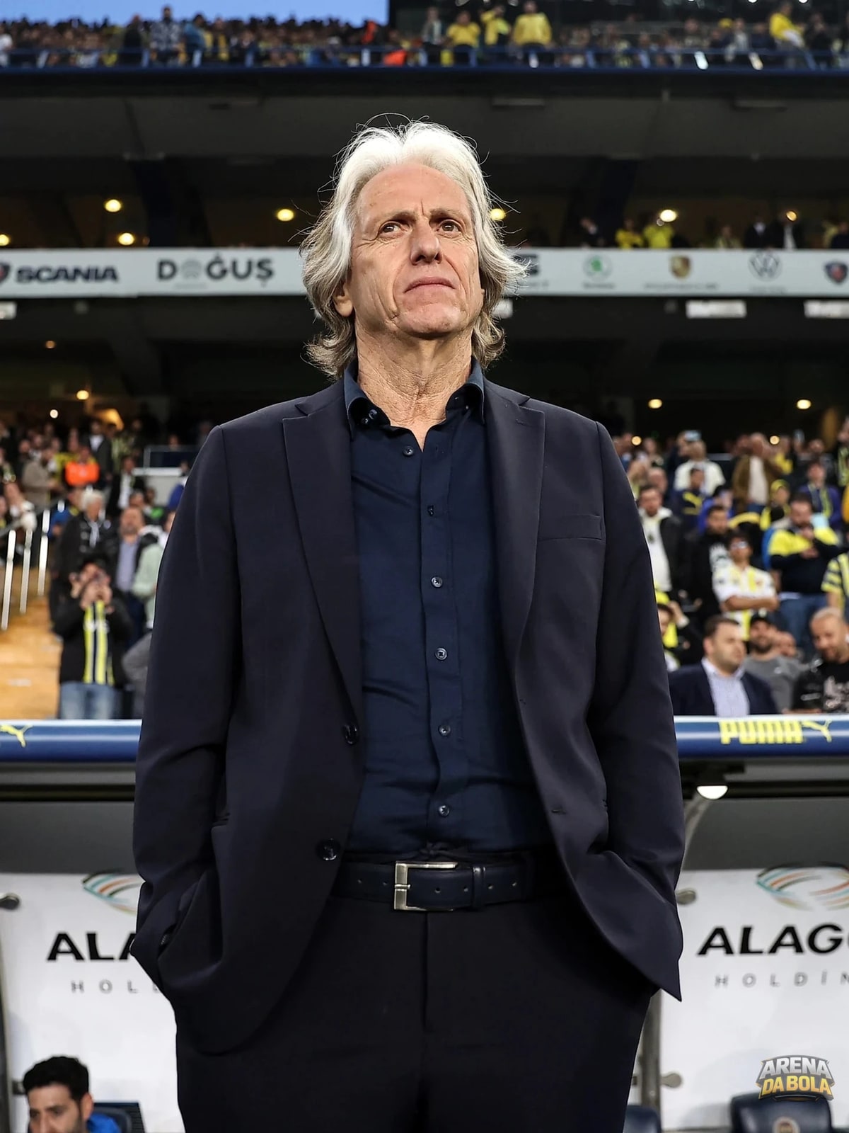 Federação Portuguesa de Futebol acelera negociações com Jorge Jesus após saída de Roberto Martínez