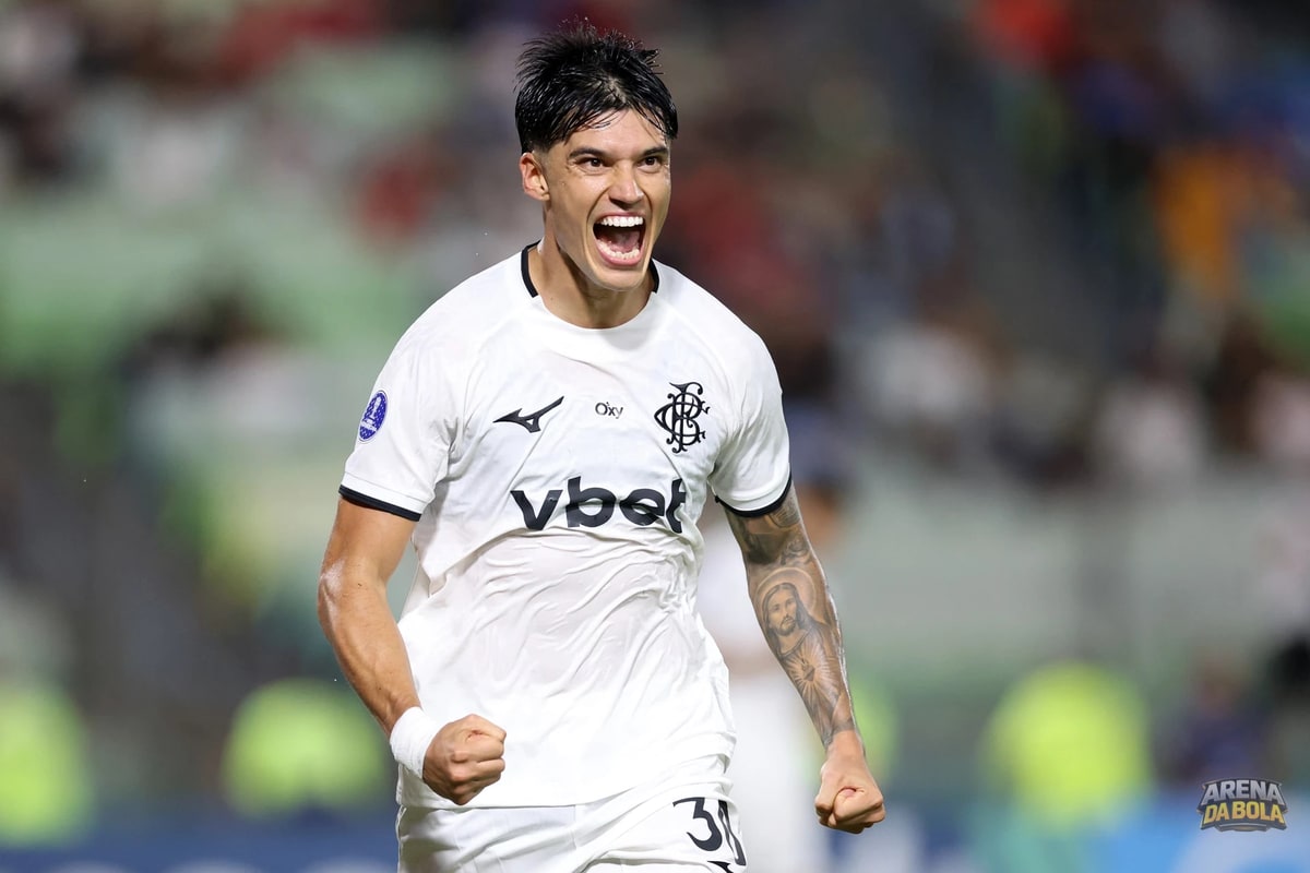 Estudiantes aguarda decisão de Joaquín Corrêa sobre acordo com Botafogo