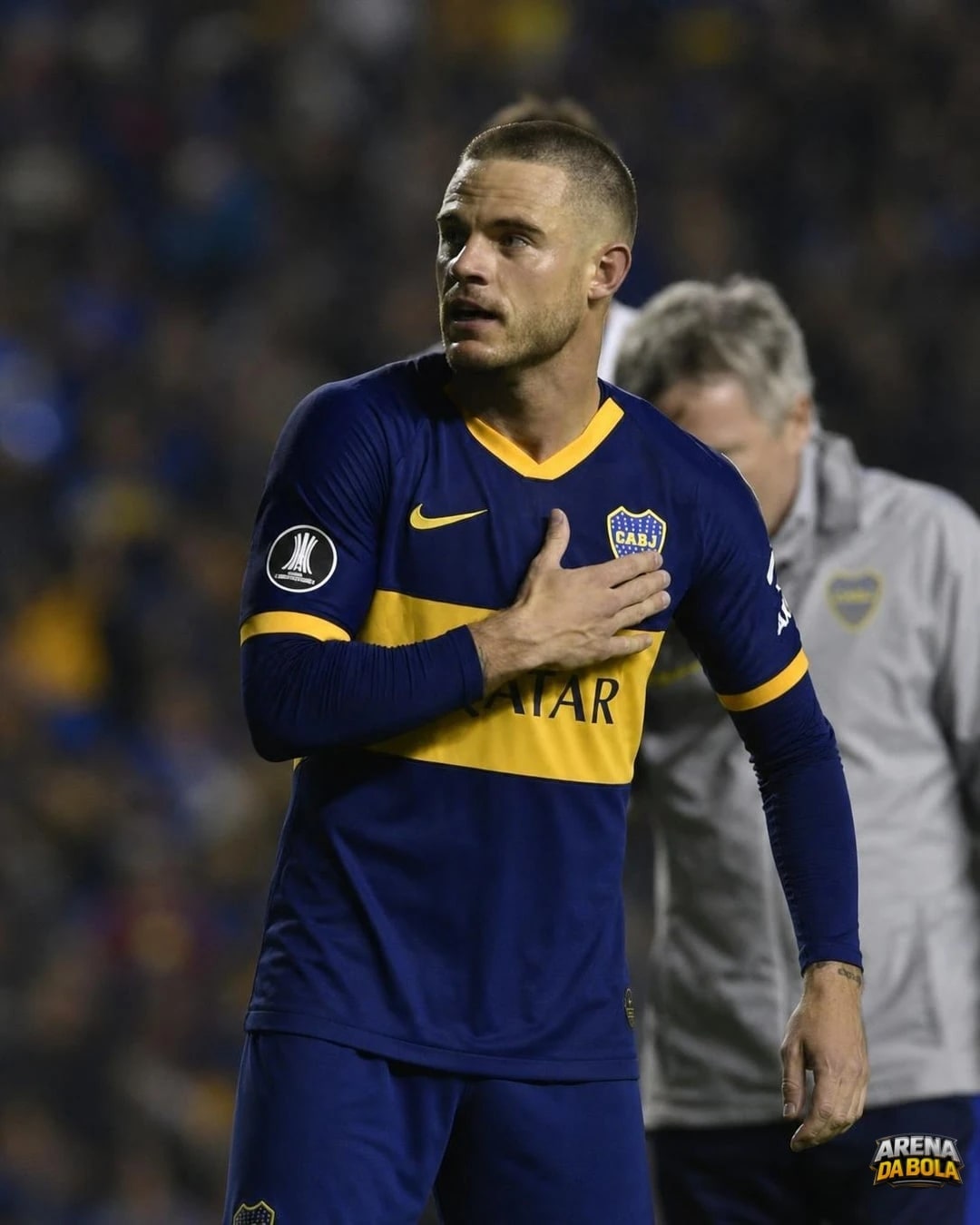 Nahitán Nández negocia rescisão com Al-Qadsiah e ficará livre