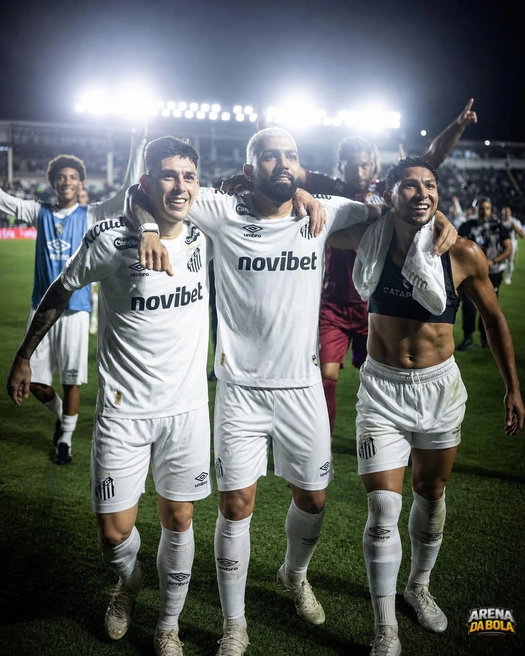 Santos vence Vasco por 3 a 0, sai do Z-4 e ganha confiança | Brasileirão 2026
