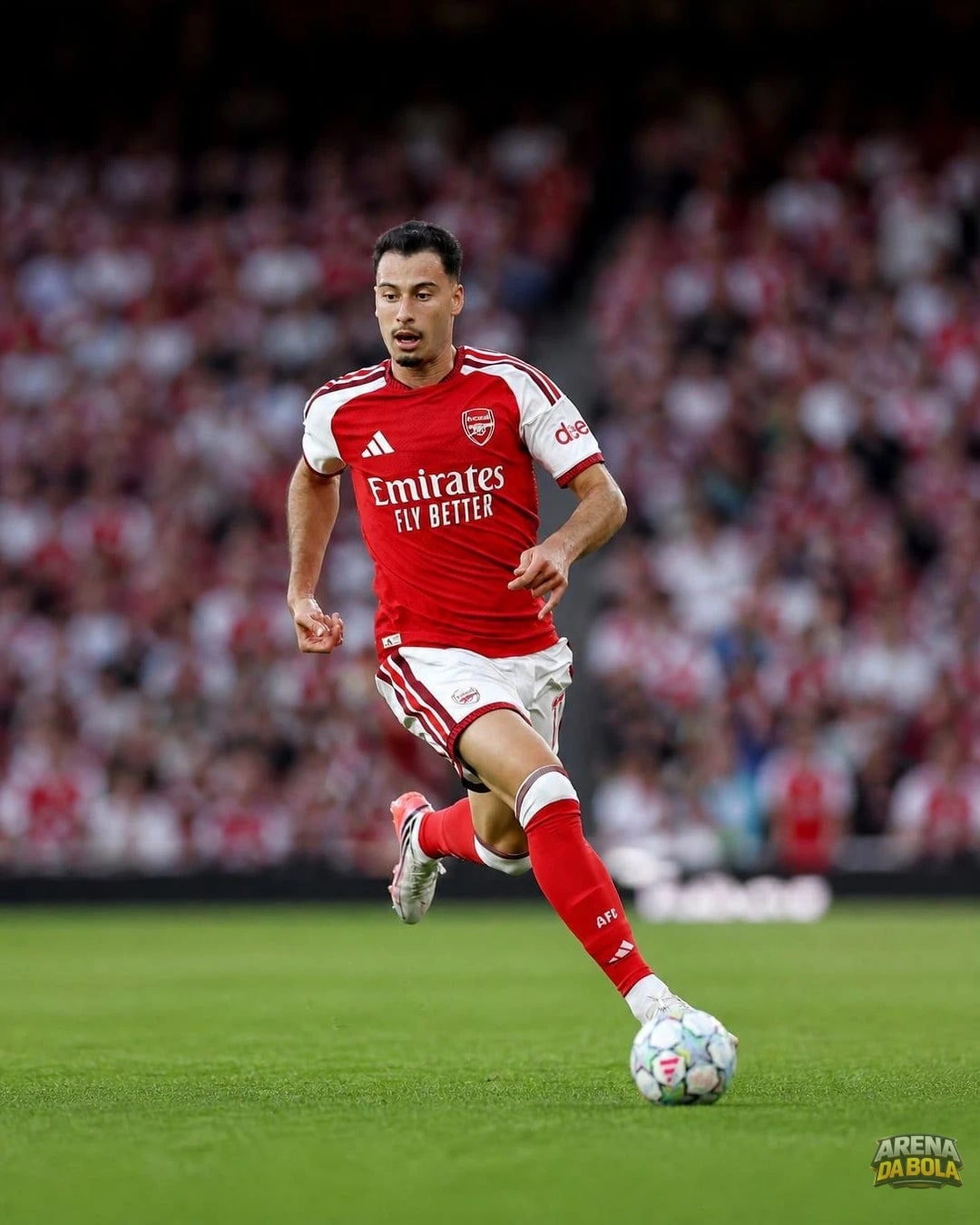 Ian Wright lamenta tratamento dado a Martinelli pelo Arsenal