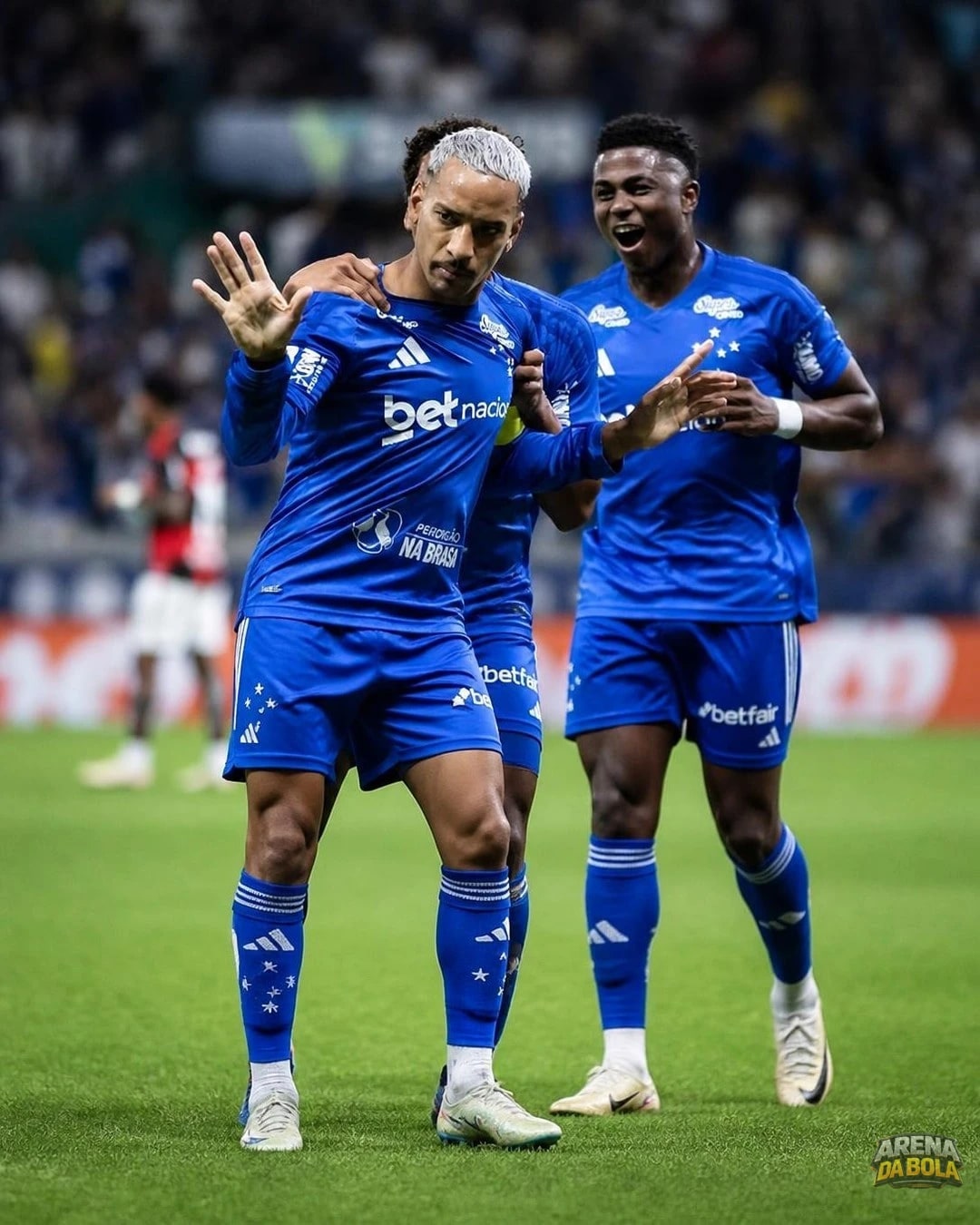 Reconhecendo o Cruzeiro: o time que brilha na Série