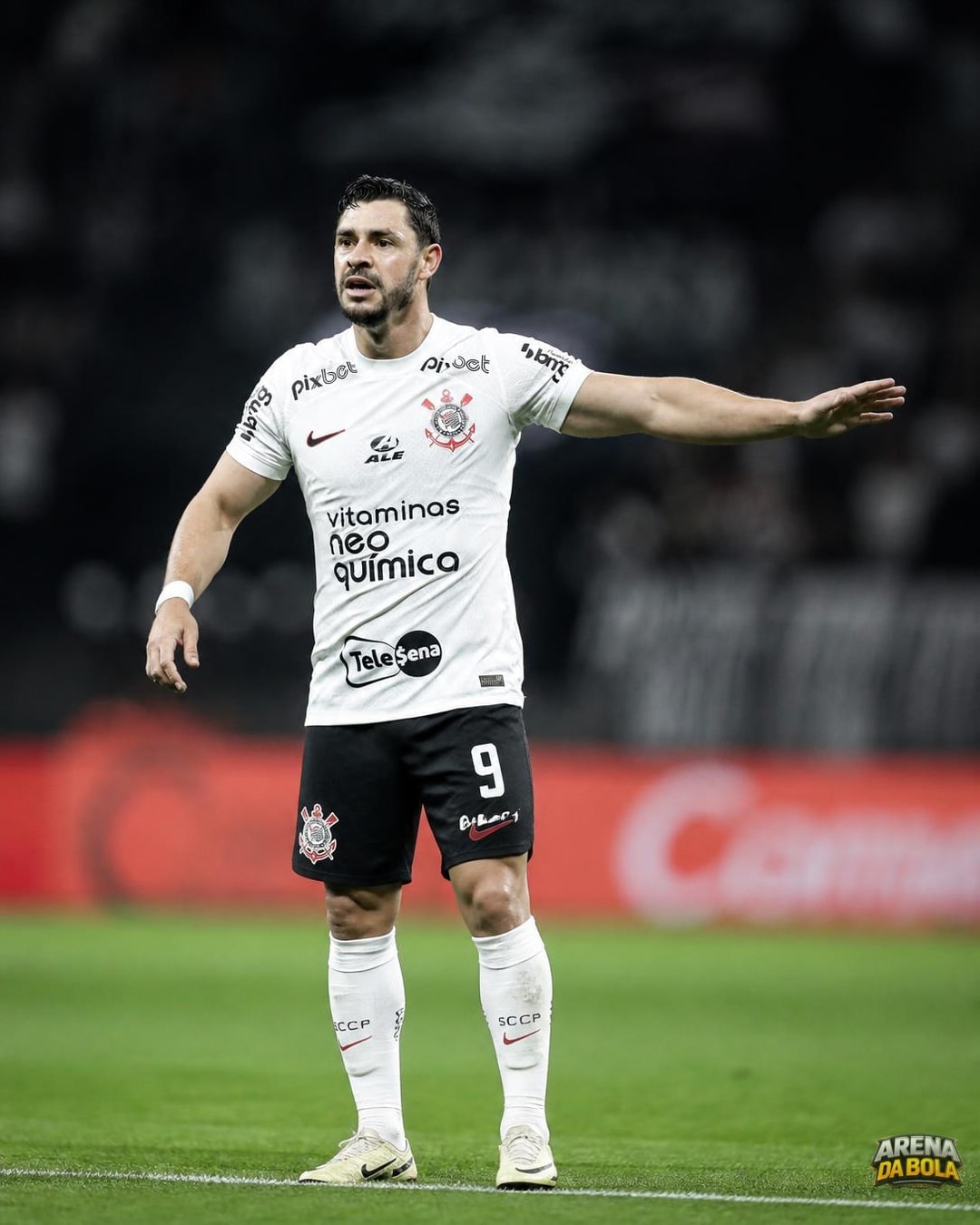 Giuliano cobra Corinthians por dívidas de FGTS e direitos de imagem