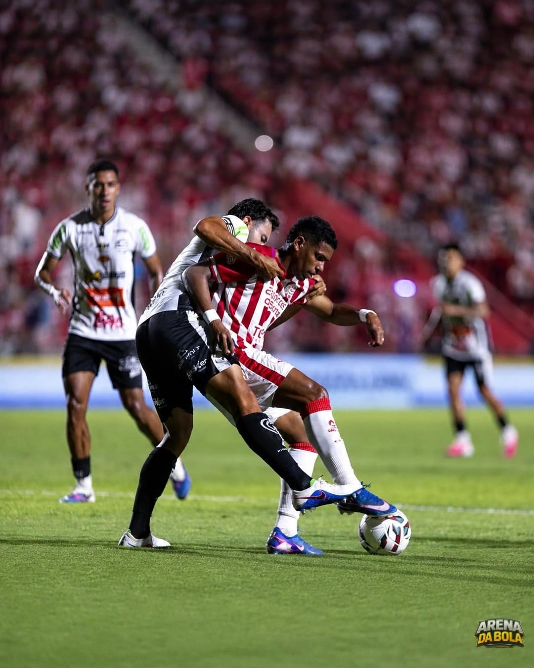 Náutico vira sobre o Athletic e se afasta do Z4 na Série